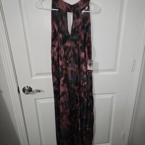 Multicolor Sleeveless Dress- Mid Caf Length